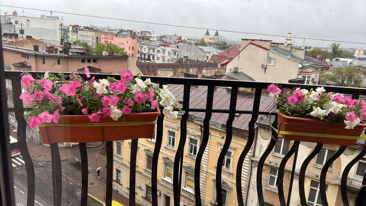 Sichovyh Strilciv 68a Apartment *