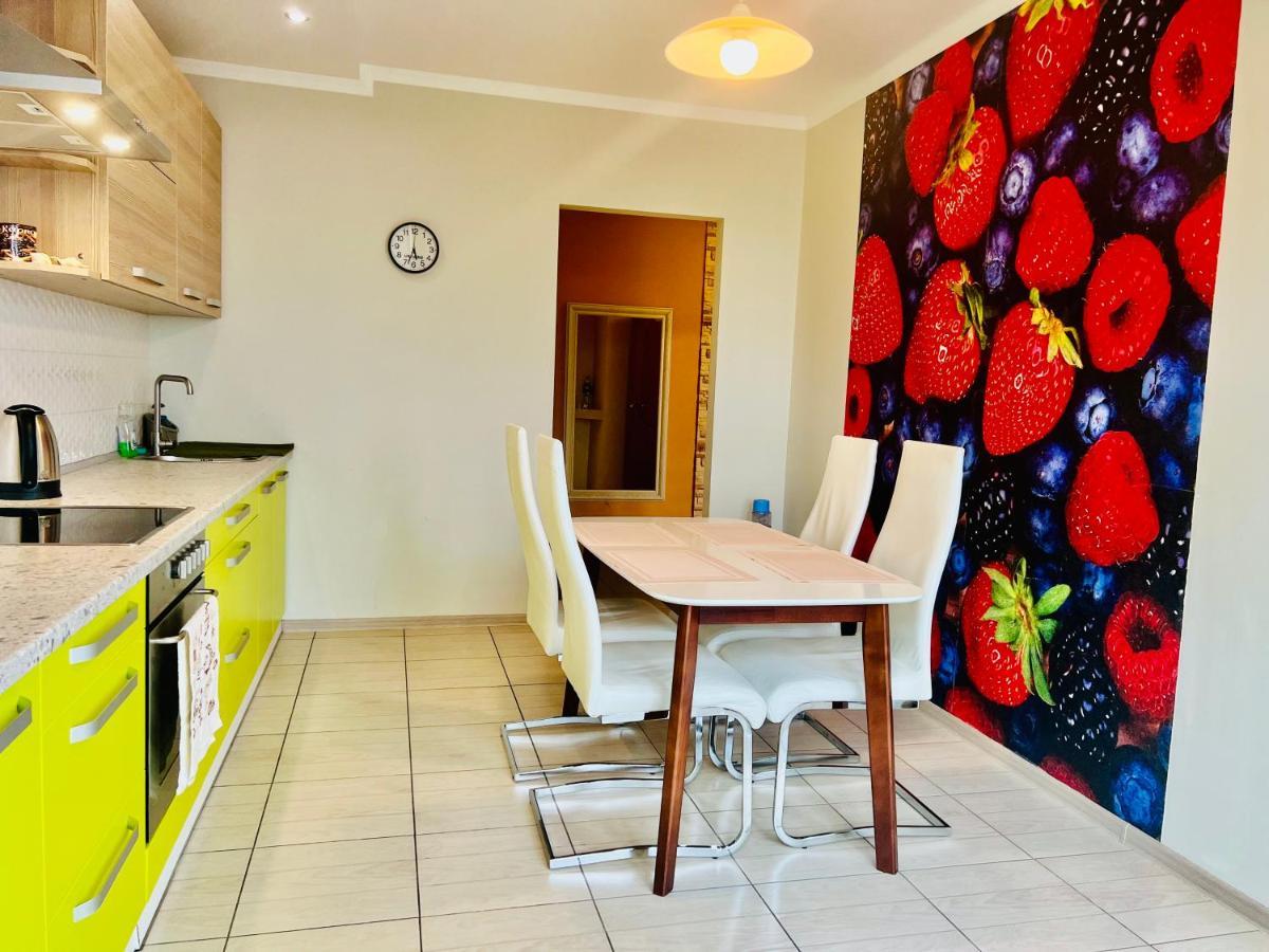 Apartment Sichovyh Strilciv 68a